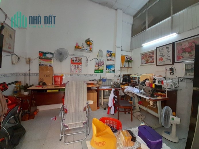 Bán Nhà 50m2, Trung Tâm Linh Chiểu, Thủ Đức, Ô Tô Tới Nhà, Chỉ Nhỉnh 2 Tỷ