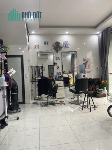 Bán nhà Lĩnh Nam -  Hoàng Mai 32M*5 Tầng 3PN giá 3.6 Tỷ