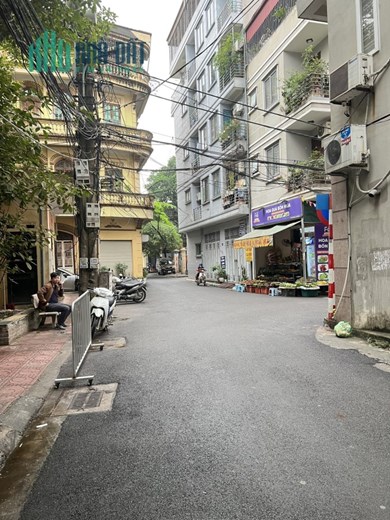 Bán nhà phố Chính Kinh Nhân Chính 60m 4 tầng mặt tiền 4m ô tô đỗ cổng nhỉnh 5 tỷ lh0975124520
