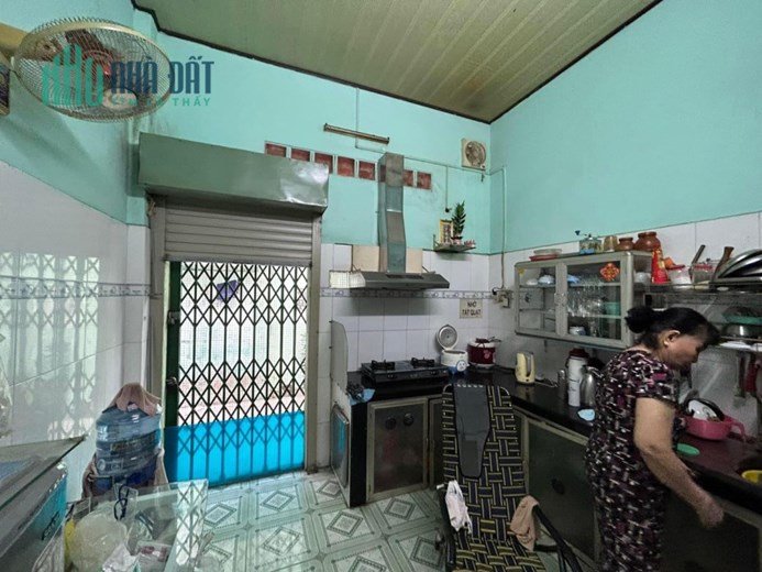 chính chủ gấp bán nhà 2 tầng đường thoại ngọc hầu, 2 mặt hèm ô tô, 50m2 chỉ 5.4 tỷ