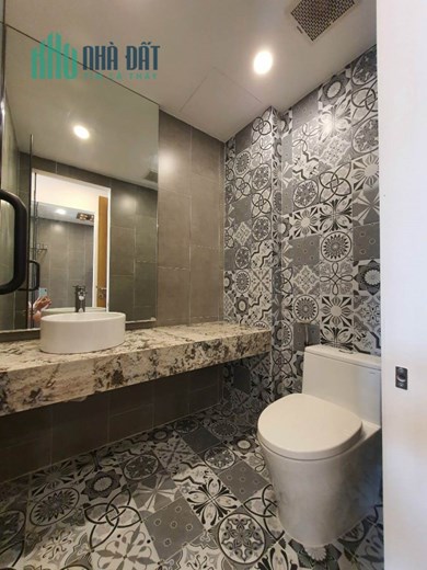 BÁN NHÀ SIÊU ĐẸP PHỐ NGUYỄN SƠN, LONG BIÊN, 6 TẦNG THANG MÁY XỊN XÒ, GARA Ô TÔ.