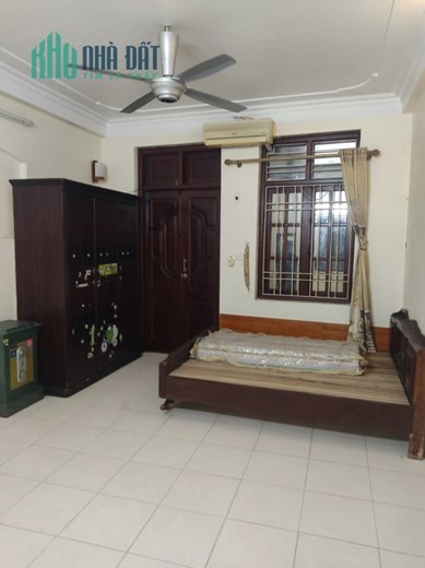 BÁN NHÀ ĐẸP Ở LUÔN THÁI HÀ 40M2 4 TẦNG NGÕ NÔNG, RỘNG, 2 THOÁNG 4.5 TỶ LH 0966037496