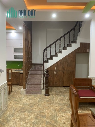 Bán nhà phố Thái Hà Đống Đa 40m2 4 tầng, 2 thoáng, gần ô tô, 5.5 tỷ, lh 0966037496