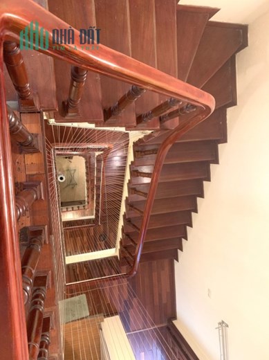NGỌC TRINH THÁI HÀ 40M2 5 TẦNG NGÕ THÔNG, 2 THOÁNG 4.9TỶ LH 0966037496