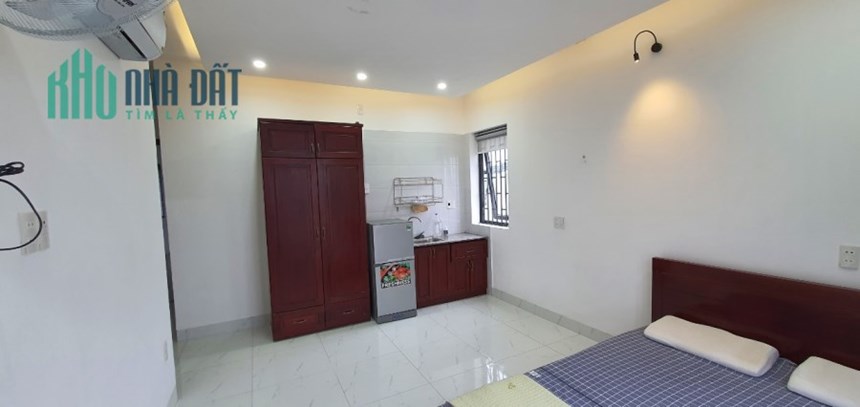 Bán Toà Chung Cư thang máy, Quận Hải Châu. Nhà 6 tầng, DT 90 m2. Đường Ô tô tránh. Gần Sân bay Đà