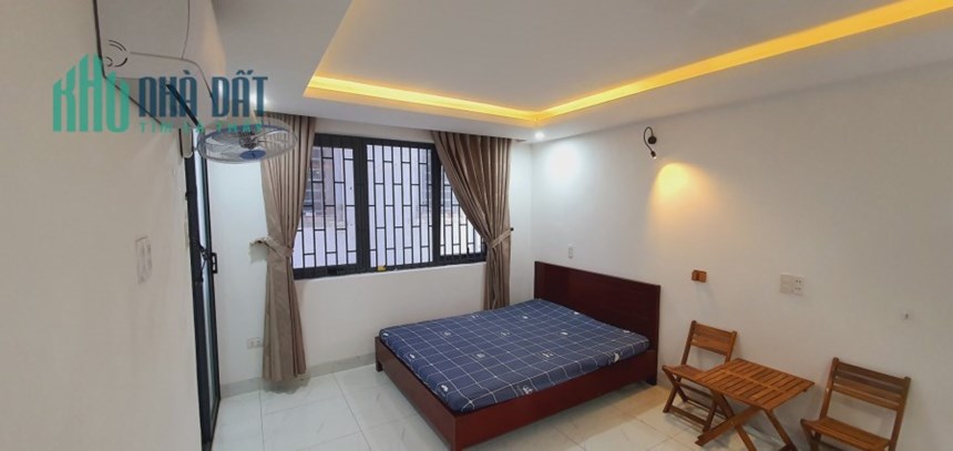 Bán Toà Chung Cư thang máy, Quận Hải Châu. Nhà 6 tầng, DT 90 m2. Đường Ô tô tránh. Gần Sân bay Đà