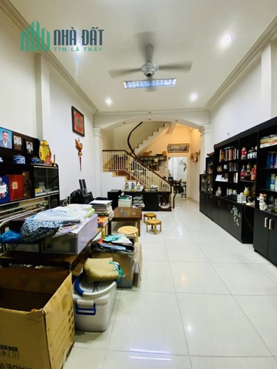 Chỉ 7.6 tỷ, nhà ngay NGUYỄN VĂN TRỖI, PN, 70M2, sổ đẹp: