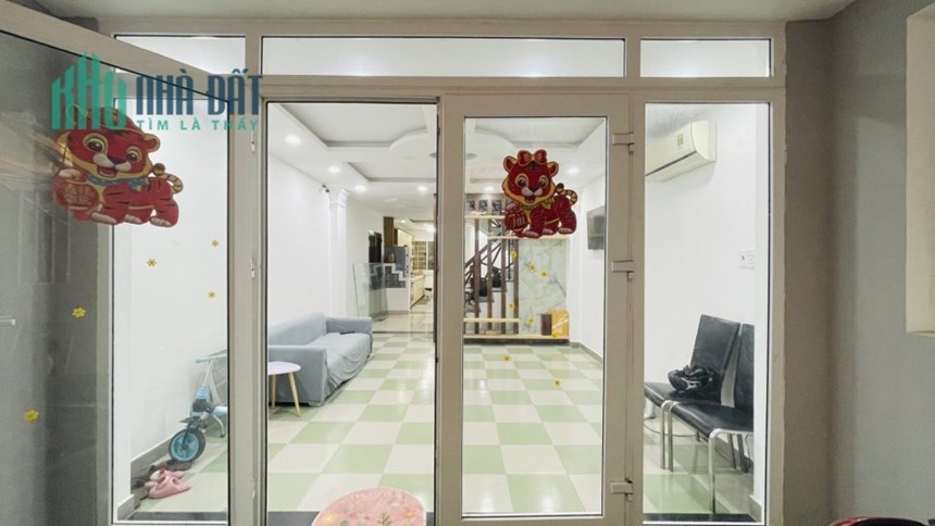 Bán nhà 6 phòng, DUY TÂN, P NHUẬN, 72m2, 8.2 tỷ