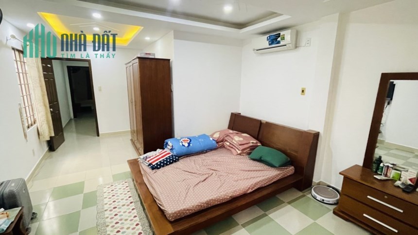 Giảm 500tr còn 8.2 tỷ DUY TÂN, P NHUẬN, 4M X 18M.