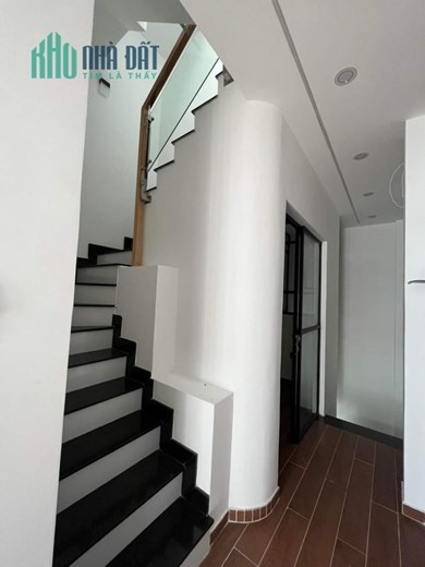 KHU GÒ DẦU-TÂN PHÚ hẻm xe tải- nhà mới ken chỉ việc xách vali vô ở, nhỉnh 5 tỷ GẤP GẤP BÁN (thương