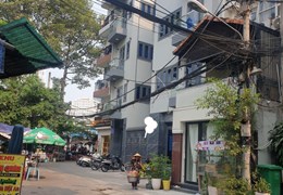 GẤP BÁN CHIA TÀI SẢN CHO CÁC CON - KHU VIP QUẬN 1