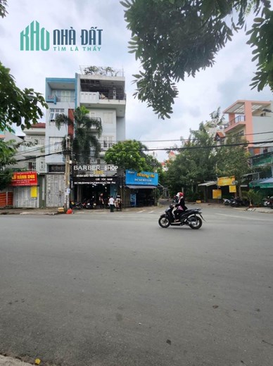 chính chủ bán nhà căn góc đường CN1, 5 tầng, nhựa 20m, 132m2 giá 32 tỷ, sát aeon mall tân phú.