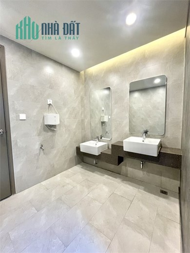 Bán Căn Hộ West Gate 2PN, DT60M, Cắt Lỗ Trên 100TR, Giá Chỉ Còn 2,050 Tỷ, Nhận Nhà Ơ Ngay