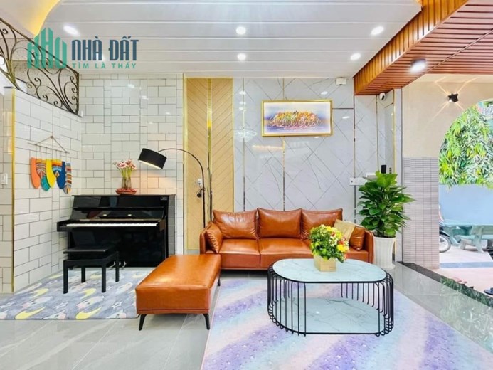 SIÊU PHẨM VILLA PHỐ PHẠM VĂN CHIÊU GÒ VẤP 
49/ ĐƯỜNG SỐ 51 PHƯỜNG 14 GÒ VẤP…

✅ Diện tích: ngang 6m