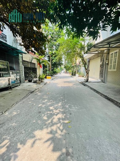 Chủ gửi bán dãy nhà trọ đường Lê Đức thọ p16 go vấp 
đường nhựa xe hơi thông giá rẻ
-- Diện tích :
