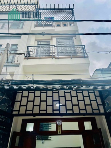 ❌❌nhà bán __3,2 x 10 diện tích 32m2
❤️❤️ trệt + Lửng 2  lầu - 3 Pn  
giá bán 3,88 tỷ TL cho khách