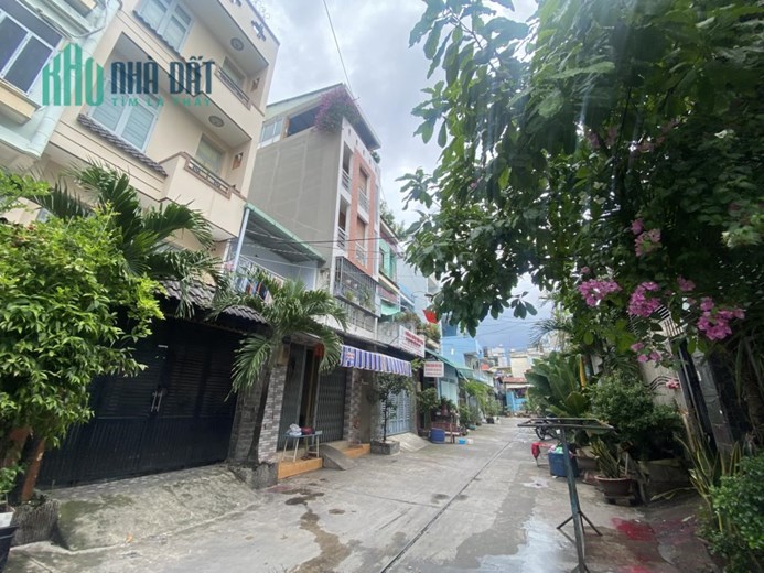 Nhà đẹp Q11, HXH Nguyễn Chí Thanh, 52m2, 5 tầng nhỉnh 8 tỷ