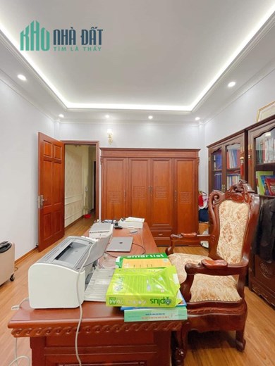 Trần Quốc Hoàn, Gara Ô TÔ, P Lô cán bộ, 2 mặt tiền, 50m2 chỉ 12 tỷ, 0866585090