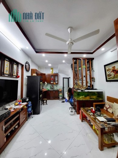 KIM GIANG 40M 5T, 4PN, chỉ 3.8 tỷ Ô TÔ đỗ cổng - VỊ TRÍ ĐẸP