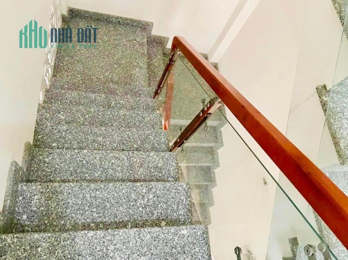 siêu phẩm bình tân- hương lộ 2, 4 tầng, hẻm 7m, 53m2 chỉ 5.8 tỷ, kế bệnh viện bình tân.