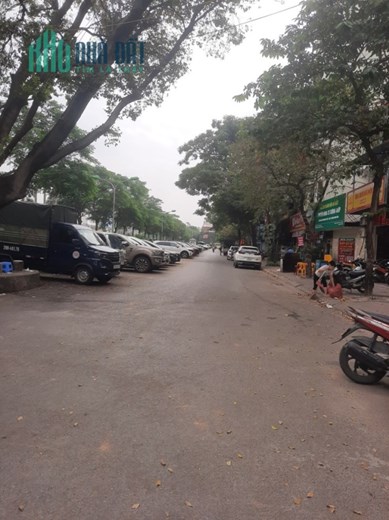 Bán nhà Mặt phố Nguyễn Ngọc Vũ 86m 4 tầng mặt tiền 8.5m ô tô tránh 15 tỷ lh 0975124520