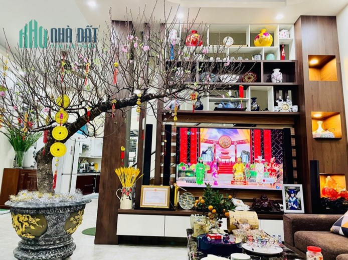 CHO THUÊ BIỆT THỰ SÂN VƯỜN MÁNG NƯỚC - AN ĐỒNG - 200M2