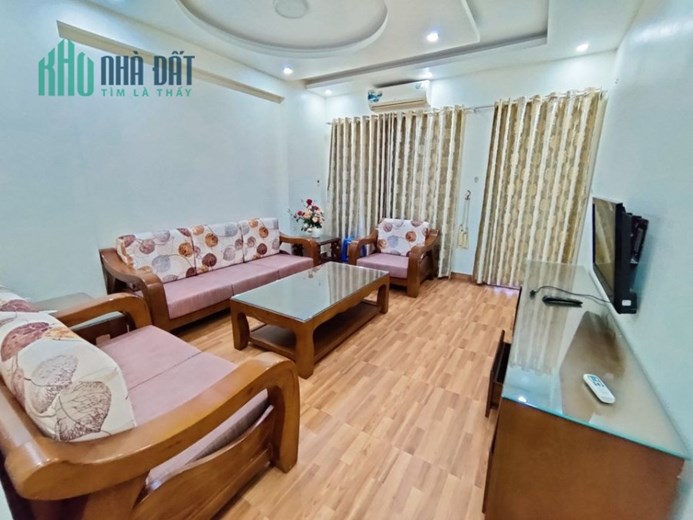 NHÀ THUÊ TẠI THƯ TRUNG - VĂN CAO - 4 PHÒNG NGỦ FULL ĐỒ
