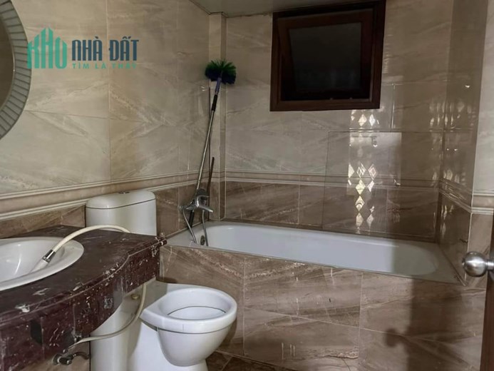Bán nhà phố Phan Đình Giót quận Thanh Xuân 134m, 8 tầng, 5.5m mặt tiền 33.5 tỷ