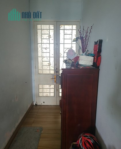 Bán căn hộ CC KCN Tân Bình thuộc quận Tân Phú, Tp HCM 79m2 giá 1tỷ980