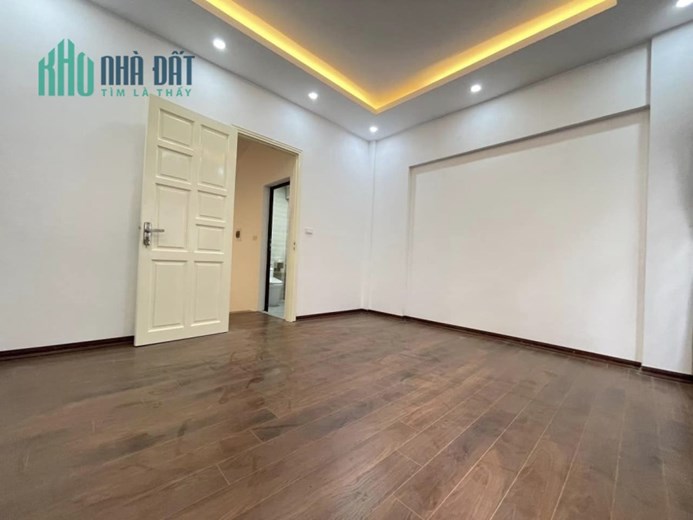 Bán nhà định công 36m2,mới,đẹp,ở luôn,giá 3,28tỷ