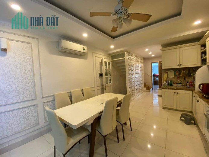 MT KDC Tân Quy Đông Quận 7_Ngang 4m_4T_có hầm_Nhỉnh 16 tỷ_Hiếm bán