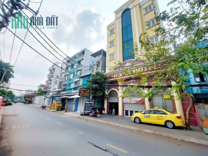 Bán khách sạn Gần Đường Nguyễn Thị Nghi 37 phòng thu 3.6 tỷ .1 năm