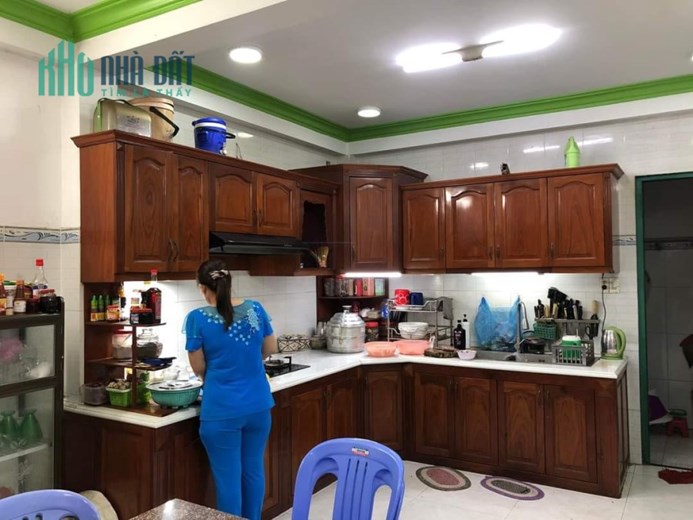 💥💥Bán nhà Mặt tiền đường 413 Lê Văn Quới, 100m2,  6 tầng, 12 phòng - Chỉ 9,98 tỷ - đã giảm 2,2 tỷ