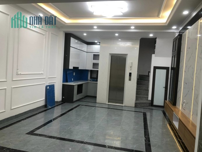 Bán nhà Cát Linh, Đống Đa, 40m, 6 tầng thang máy, MT 4.8m, nhà đẹp long lanh,   giá 6 tỷ 6.