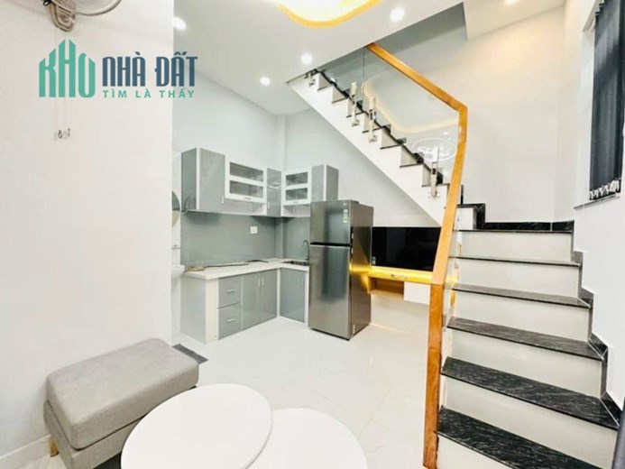 Bán nhanh nhà Đinh Bộ Lĩnh, Bình Thạnh. 27m2, 2PN. Chỉ nhỉnh 2 tỷ
