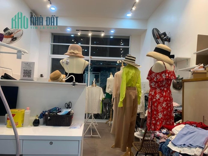 NHÀ ĐẸP QUẬN 7 - 3 TẦNG LÝ PHỤC MAN- HXH THÔNG TRẢI NHỰA - KHU DÂN CƯ HIỆN HỮU - TẶNG FULL NỘI THẤT