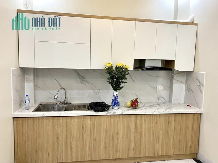 CHỦ CẦN BÁN GIÁ MỚI 3.9 TỶ
NHÀ ĐẸP - TRUNG TÂM LONG BIÊN - DÒNG TIỀN CHO THUÊ 15-20 TRIỆU