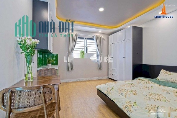 Bán căn hộ dịch vụ Quận 7 DT 10x40m Hầm 6 tầng  thu nhập 350 triệu/tháng. Giá 52 Tỷ