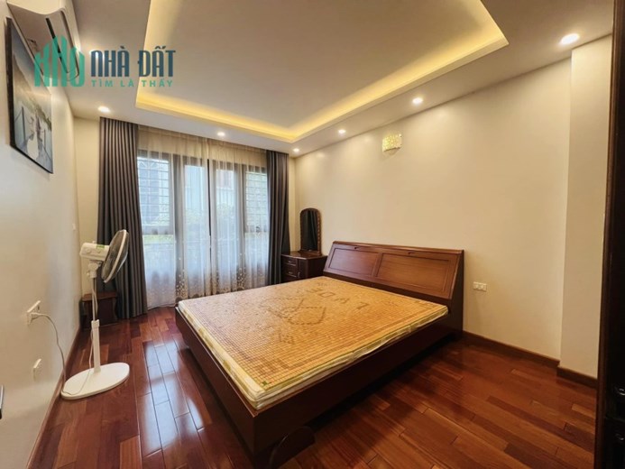 Bán nhà 96m2 phố An Dương, Tây Hồ Biệt thự Hưởng thụ 10m Ô tô tránh 11.8 Tỷ