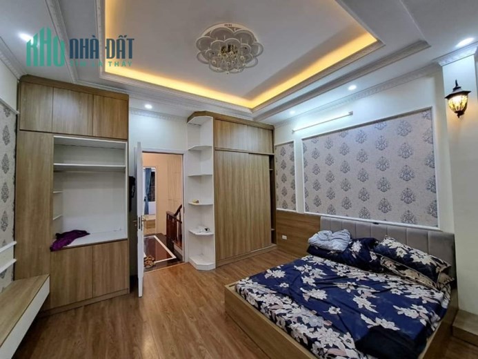 Bán nhà 70m2 phố Yên Phụ, Tây Hồ Ô tô Thông Kinh doanh 4.5 Tỷ