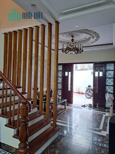 Bán nhà 99m2 phố An Dương, Tây Hồ Biệt thự Hưởng thụ 10m Ô tô tránh 11.9 Tỷ