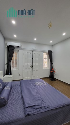 Bán nhà 79m2 phố Nghi Tàm, Tây Hồ Ô tô Thông Kinh doanh 4.2 Tỷ