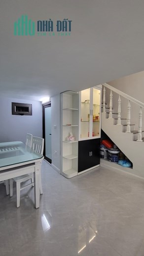 Bán nhà 79m2 phố Nghi Tàm, Tây Hồ Ô tô Thông Kinh doanh 4.2 Tỷ