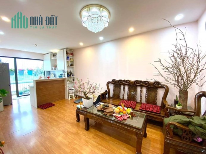 Cần bán nhà đẹp CC Đồng Phát, Hoàng Mai chỉ 2.4 tỷ, 77m2, SĐCC ở luôn