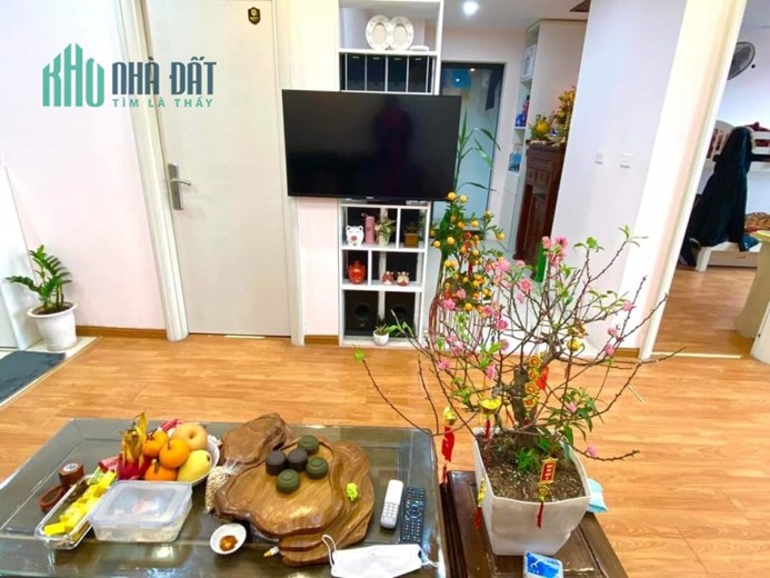 Cần bán nhà đẹp CC Đồng Phát, Hoàng Mai chỉ 2.4 tỷ, 77m2, SĐCC ở luôn