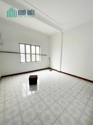 Cần bán nhà Mặt phố Thụy Khuê nhanh giá 12 tỷ, 40mx5 tầng, Mới đẹp