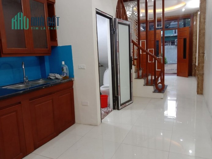 Bán nhà Bế Văn Đàn quận Hà Đông, Ô TÔ, KINH DOANH 42m2 giá chỉ hơn 4tỷ