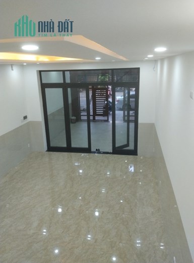 NHÀ 3T MT CẨM LỆ  ĐẤT 105M2 CẦN BÁN CỰC GẤP TRONG 10 NGÀY CHỦ GIẢM GIÁ TỤT QUẦN 750TR GIÁ CHÀO MỚI