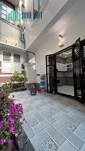 Bán nhà 4 tầng mới đẹp, diện tích 48m x 4 tầng GIÁ 3.7 tỉ ô.tô tận cổng tại Nam Pháp, Lạch Tray