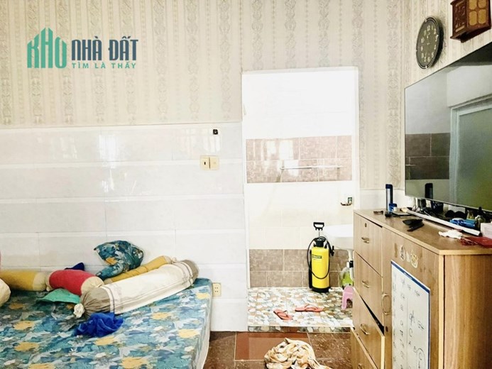Bán nhà HXH đường Thái Phiên, Q11, 36m2, 4x9, 2 tầng, 2PN, chỉ 3.95 tỷ TL chính chủ.